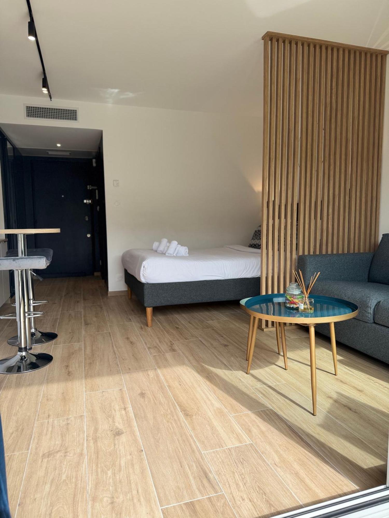 Cosy Appartement, Centre-Ville Cannes, Terrasse, Clim Exterior photo
